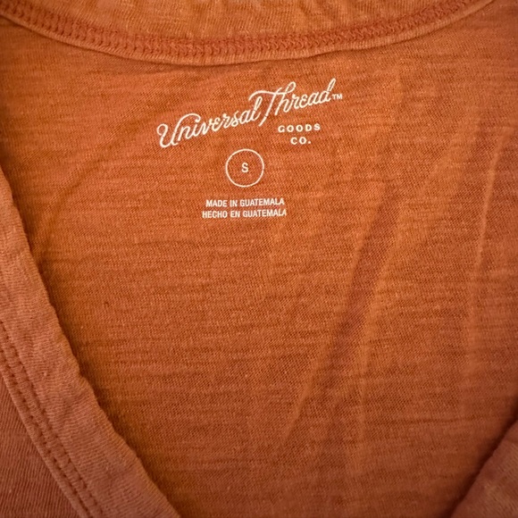 Universal Thread Orange V-neck Cotton Casual Tee Size: Small - Picture 4 of 5